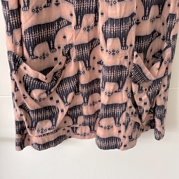 Anthropologie Maeve Zola Bear Print Shift Dress Pink & Blue Animal Print Size 4 - Picture 6 of 11